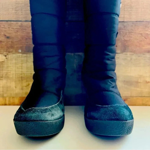 Juicy Couture Everest Quilted Nylon Suede FauxFur Knee High Tall Wedge Boots - Picture 9 of 13